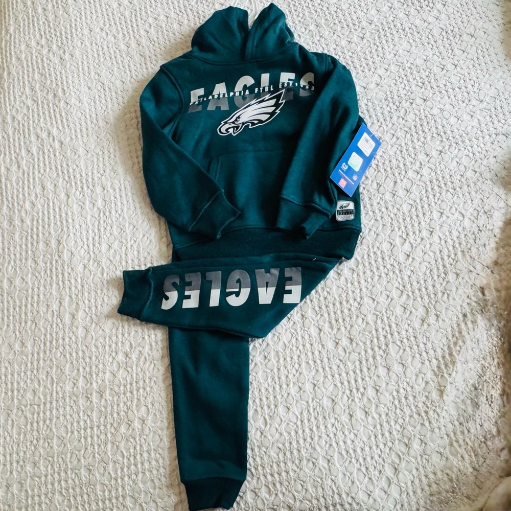 Eagles Green Hoodie and Sweatpants Set NWT